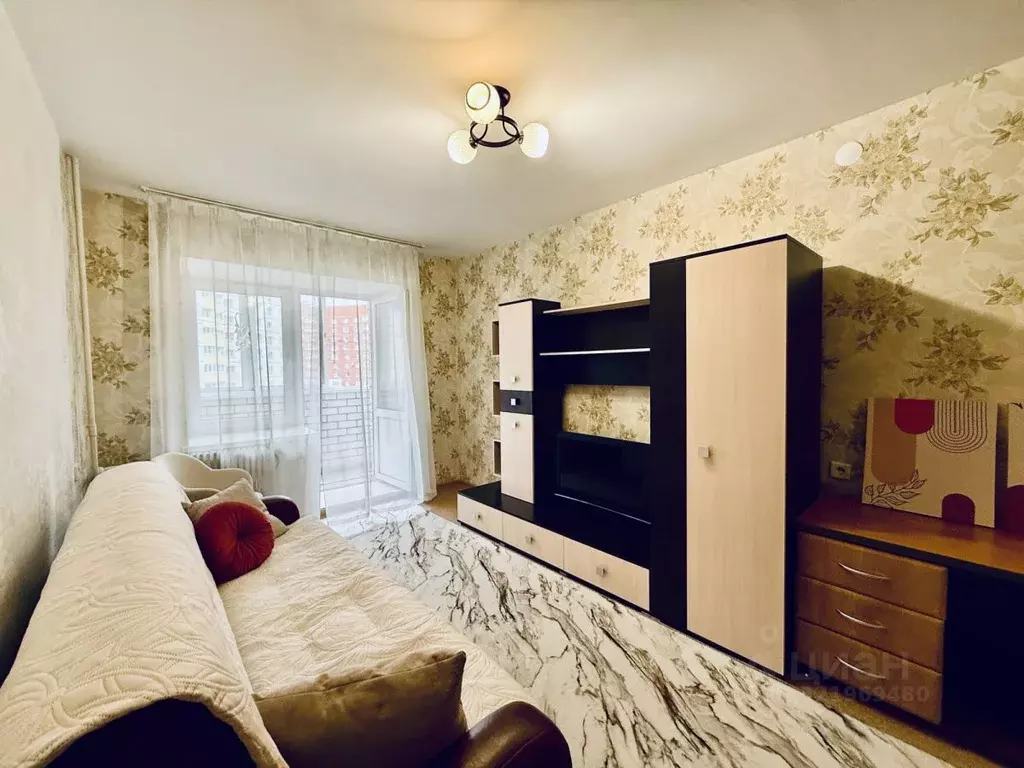 1-к кв. Кировская область, Киров ул. Сурикова, 37 (37.1 м) - Фото 1