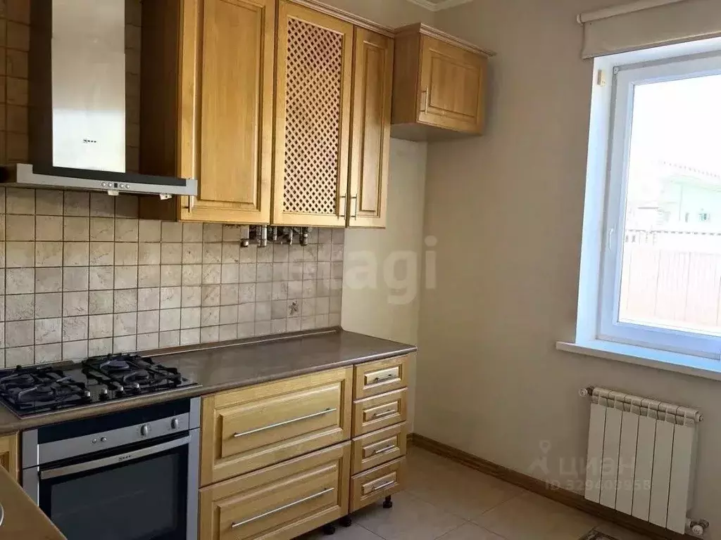 Дом в Белгородская область, Белгород пер. 2-й Тополиный, 8 (150 м) - Фото 2