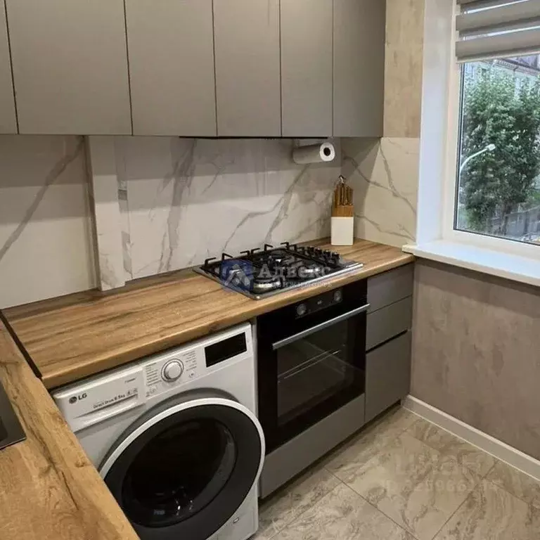 3-к кв. Тюменская область, Тюмень Севастопольская ул., 15 (58.7 м) - Фото 1