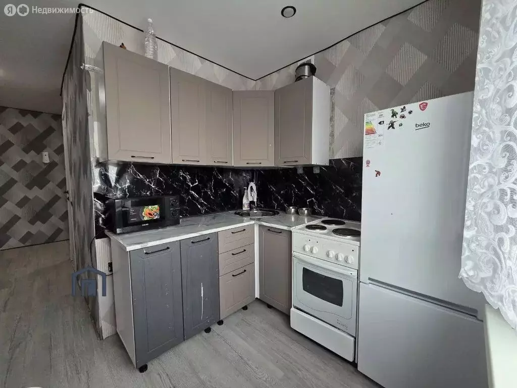 2-комнатная квартира: Черемхово, улица Шевченко, 27 (52.1 м) - Фото 1