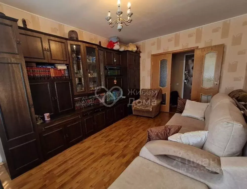 2-к кв. Волгоградская область, Волгоград ул. 8-й Воздушной Армии, 24 ... - Фото 1