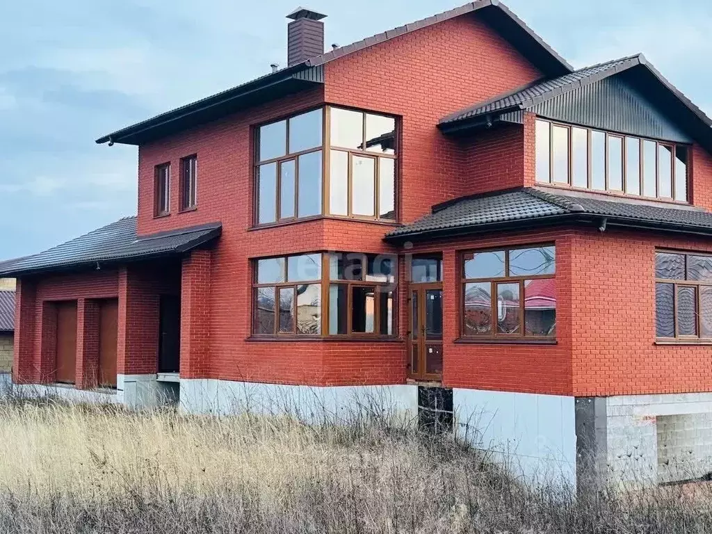 Дом в Белгородская область, Белгород пер. 2-й Томаровский, 1 (195 м) - Фото 1