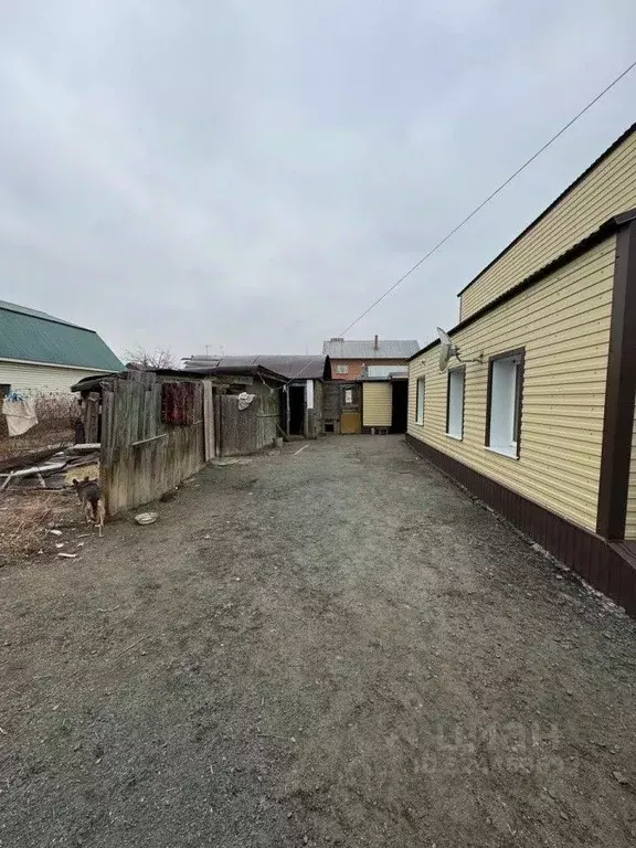 Дом в Оренбургская область, Орск Новый город мкр, ул. Красная, 1 (81 ... - Фото 1