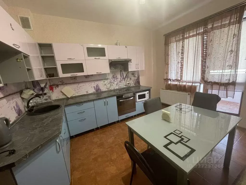 2-к кв. Белгородская область, Старый Оскол Степной мкр, 30 (72.0 м) - Фото 2