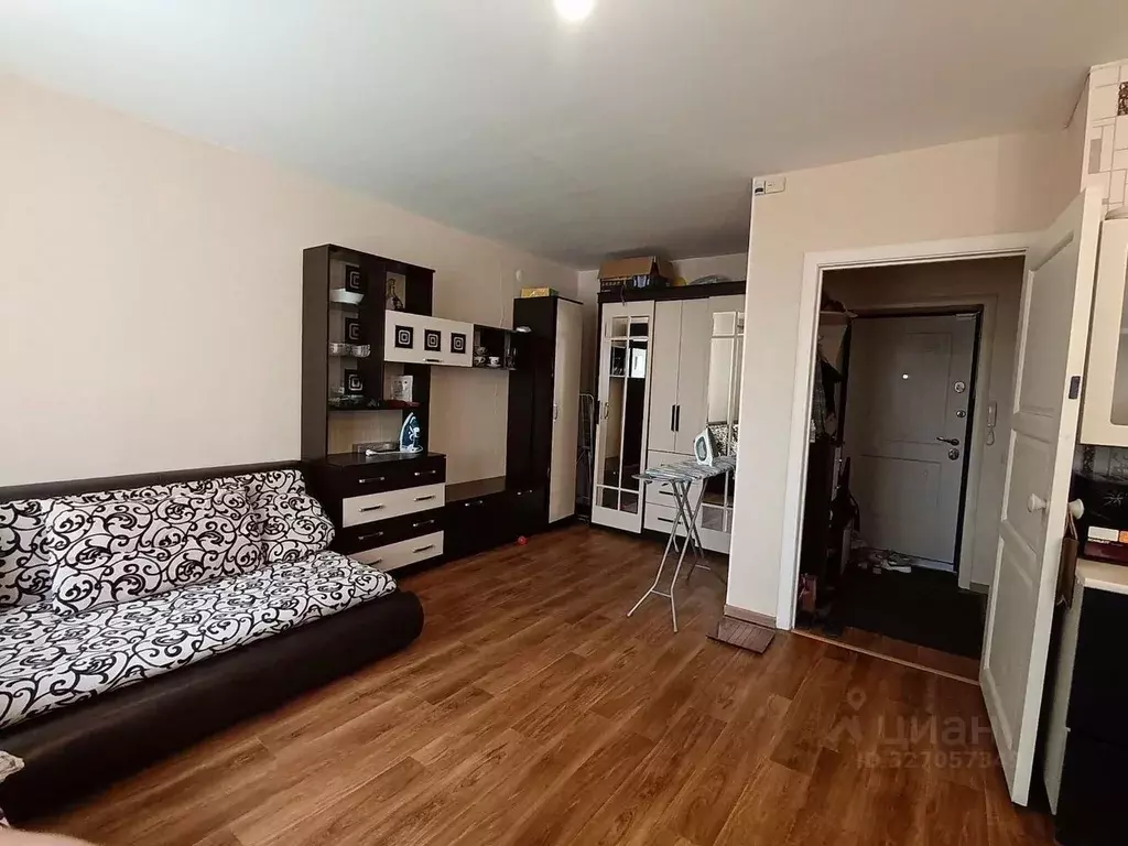 Студия Свердловская область, Нижний Тагил пер. Оплетина, 3 (30.0 м) - Фото 1