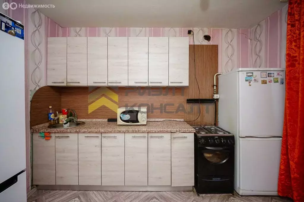 3-комнатная квартира: Омск, посёлок Кордный, 4-я Кордная улица, 45 (69 ... - Фото 1