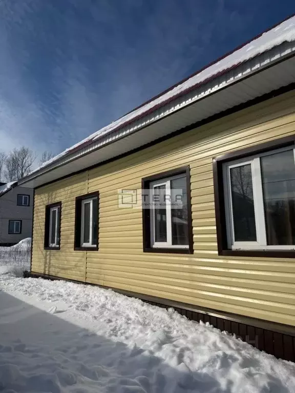 Дом в Башкортостан, Иглинский сельсовет, с. Иглино ул. Соловьиная (110 ... - Фото 1