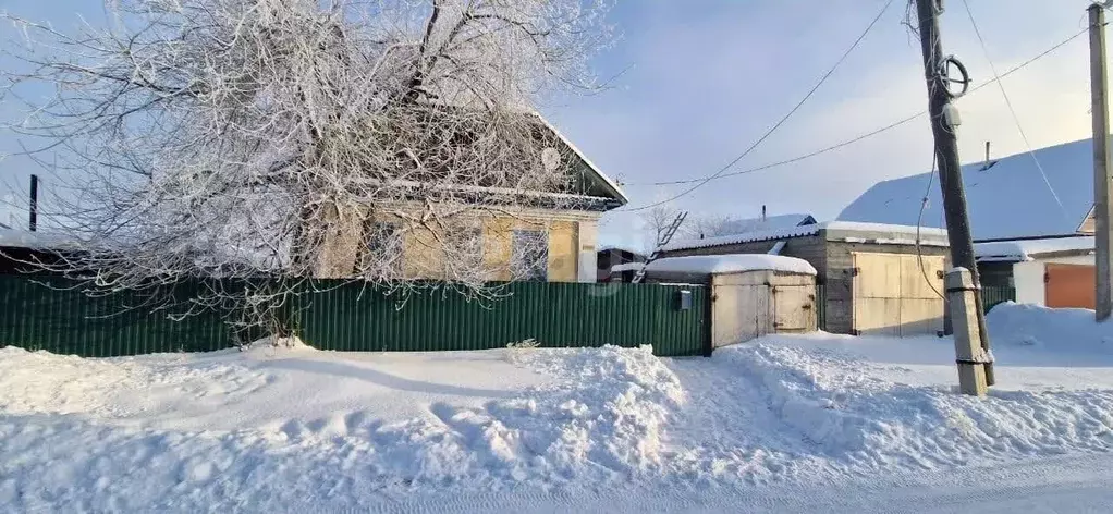 Дом в Кемеровская область, Мыски Прямой пер. (74 м) - Фото 0