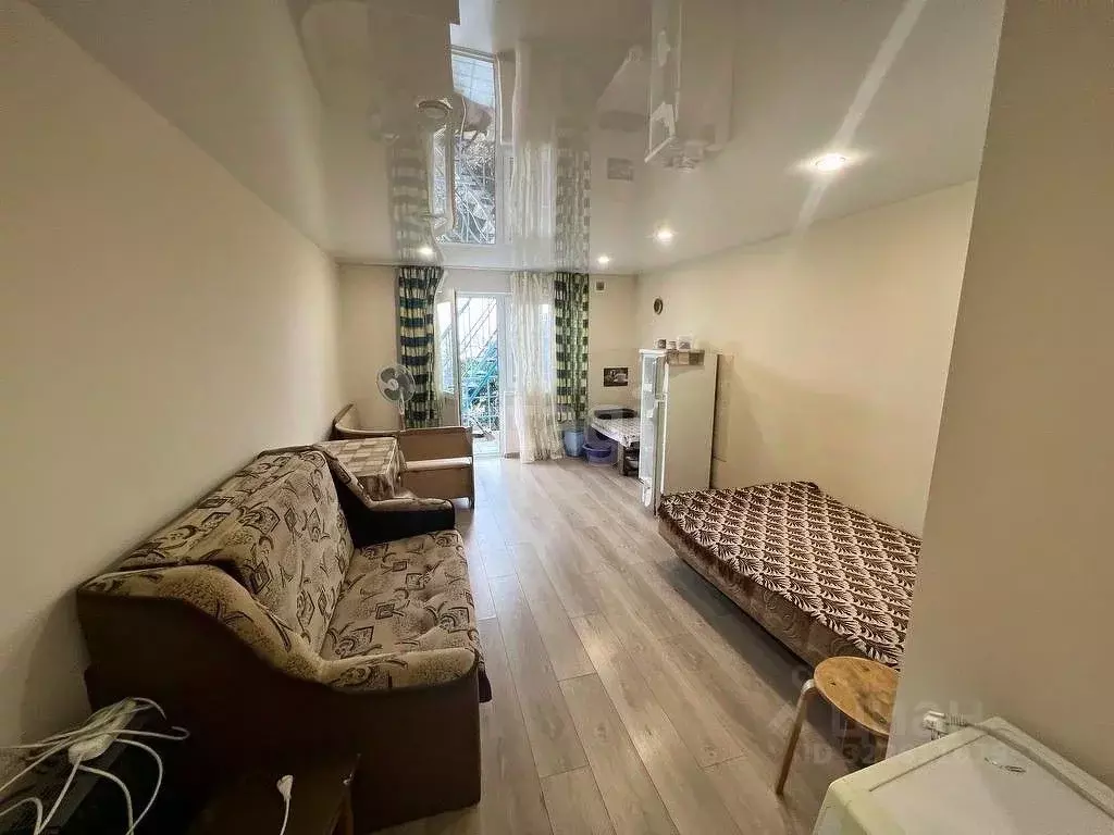 Гараж в Крым, Ялта ул. Виноградная, 8 (65 м) - Фото 1