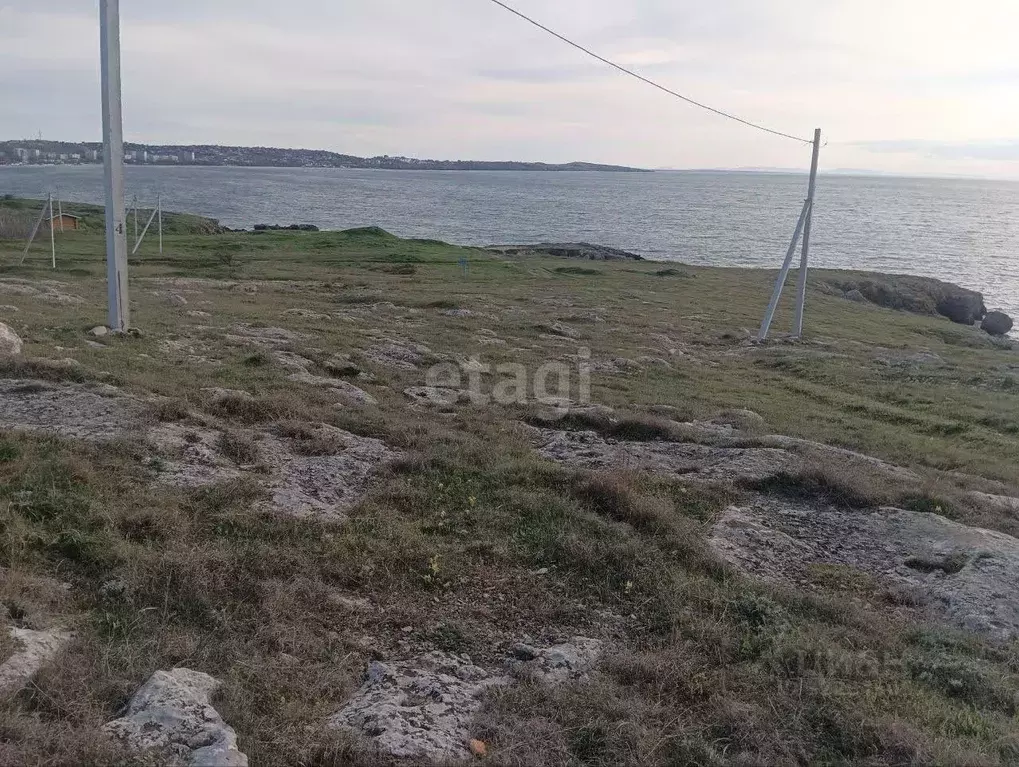 Участок в Крым, Ленинский район, с. Мысовое ул. Центральная (7.0 сот.) - Фото 1