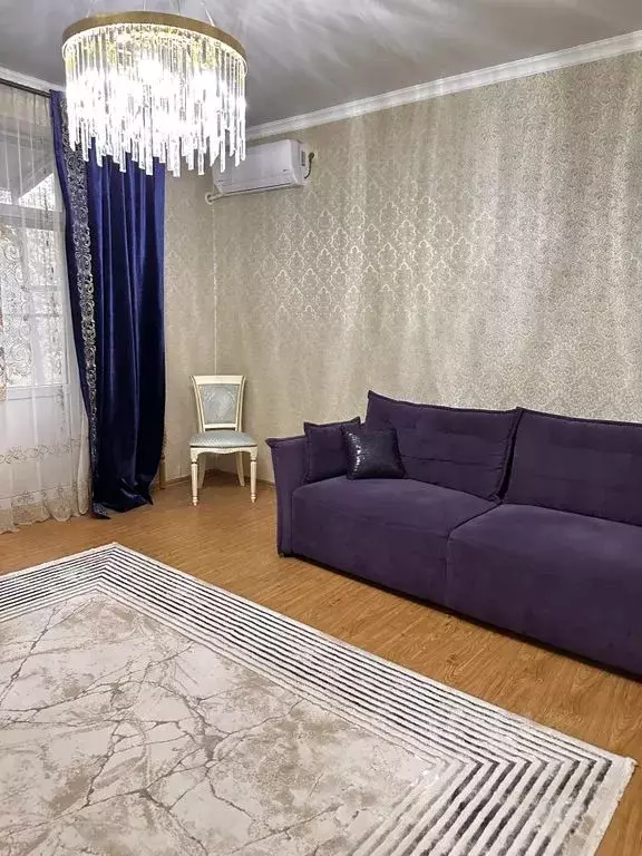 2-к кв. Дагестан, Избербаш ул. Азизова, 25 (50.0 м) - Фото 1