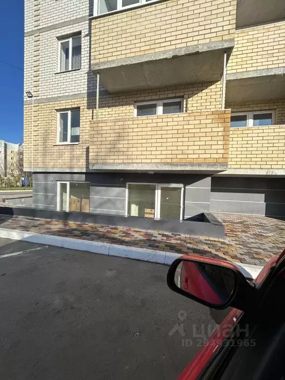 Помещение свободного назначения в Воронежская область, с. Новая Усмань ... - Фото 1