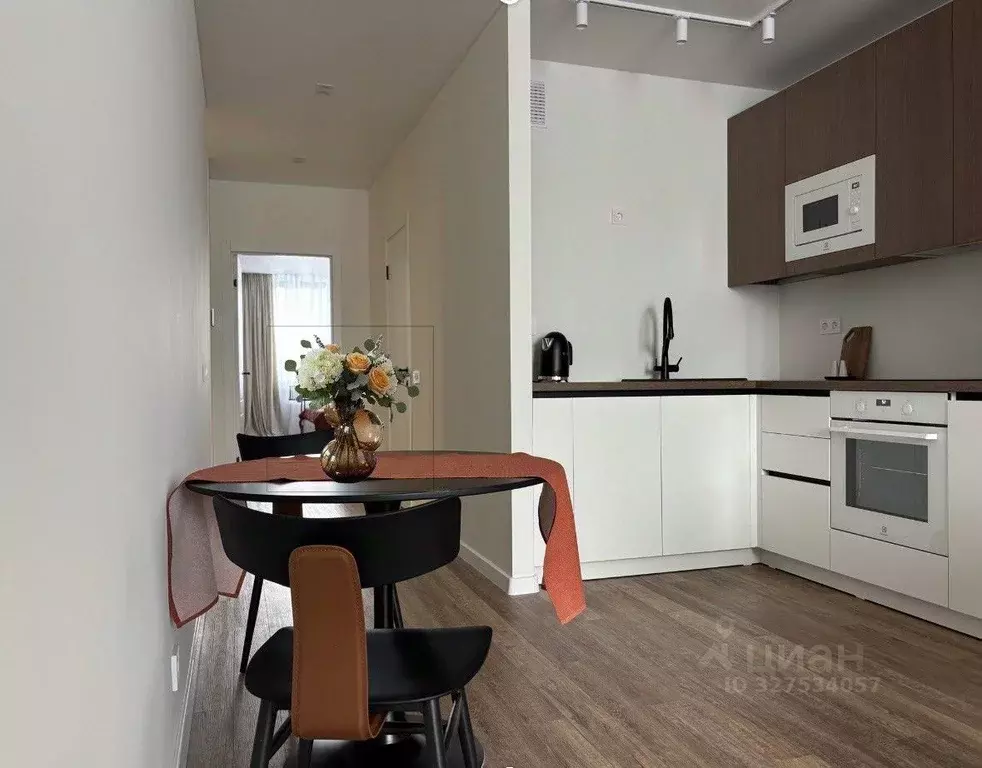 2-к кв. Свердловская область, Екатеринбург ул. Печерская, 4А (55.0 м) - Фото 2