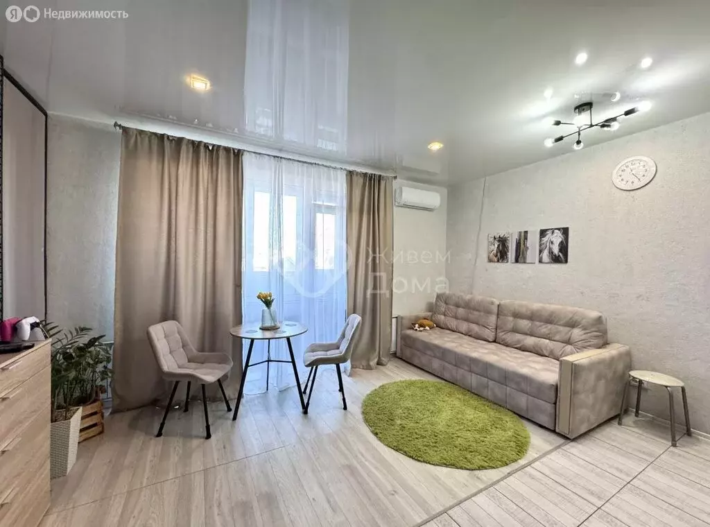 Квартира-студия: Волгоград, Ангарская улица, 100А (32 м) - Фото 1