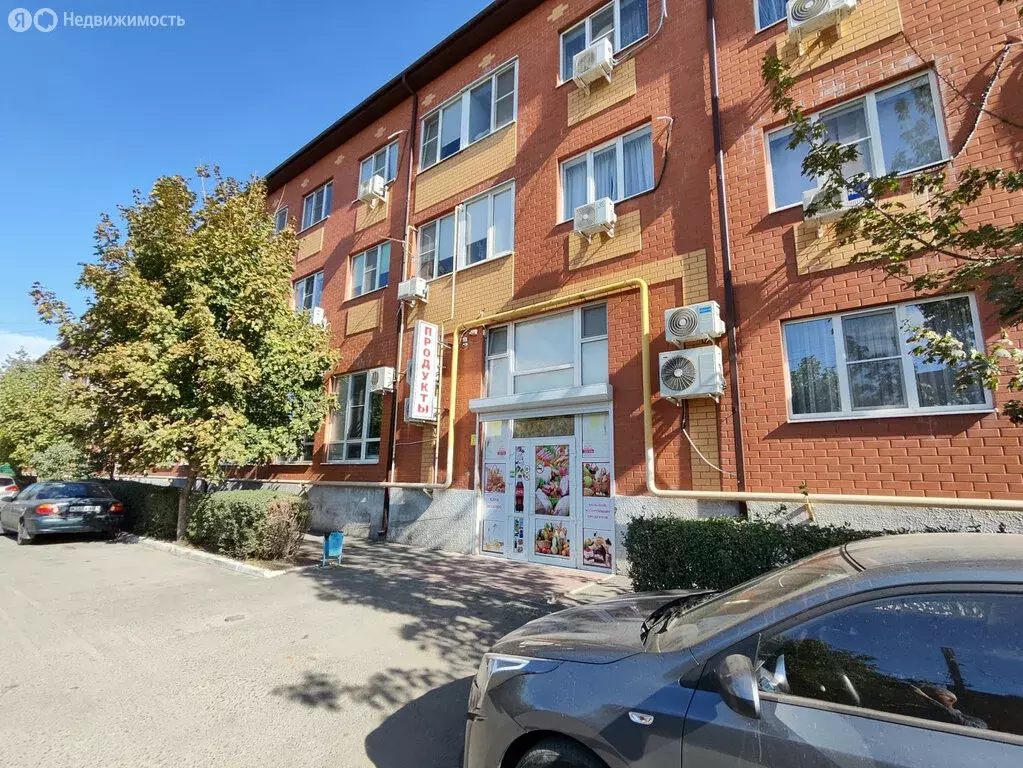 3-комнатная квартира: Батайск, Стадионный переулок, 25А (69 м) - Фото 1