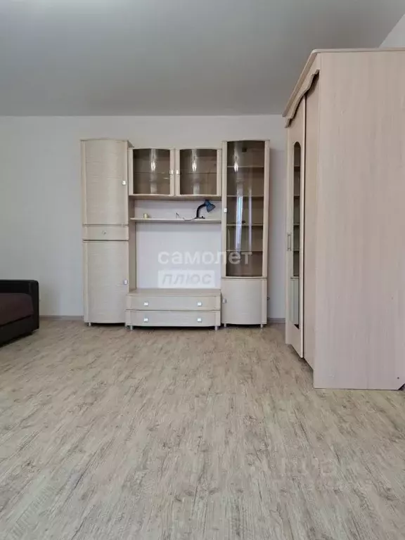 1-к кв. Челябинская область, Челябинск ул. Маршала Чуйкова, 16 (50.0 ... - Фото 2