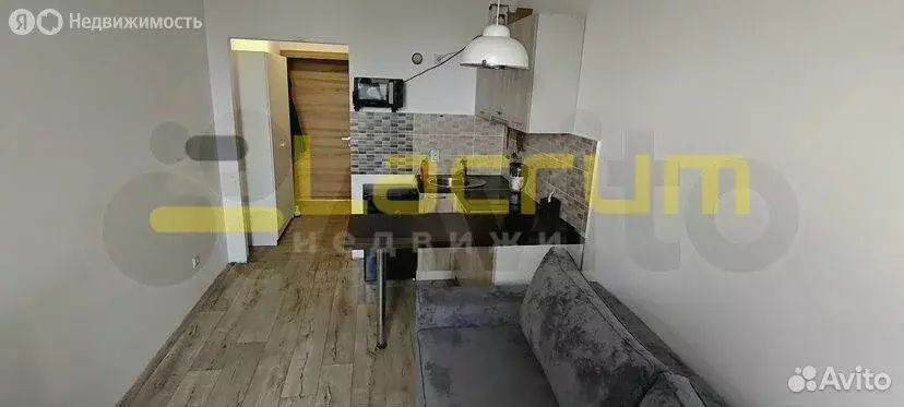 Квартира-студия: Красноярск, Ленинградская улица, 42/1 (18 м) - Фото 1