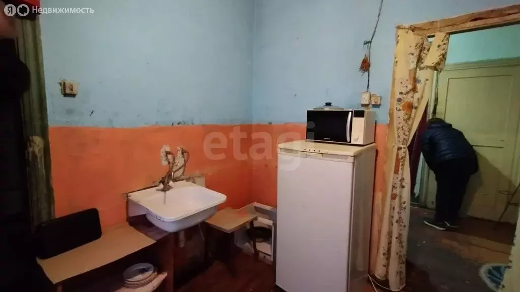 Квартира-студия: Алапаевск, улица Бочкарёва, 5 (12.6 м) - Фото 1