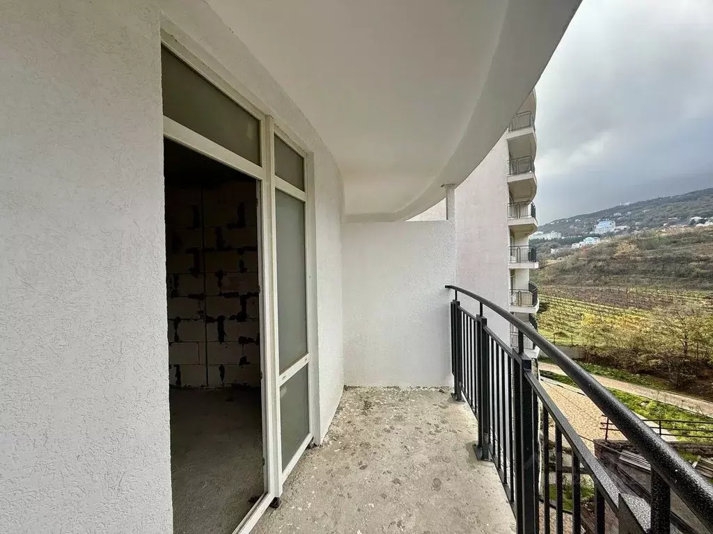 1-к кв. Крым, Ялта муниципальный округ, Ливадия пгт ул. Виноградная, ... - Фото 1