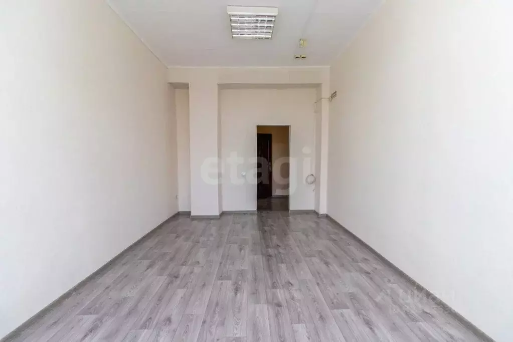 Офис в Омская область, Омск ул. 10 лет Октября, 203В (61 м) - Фото 1