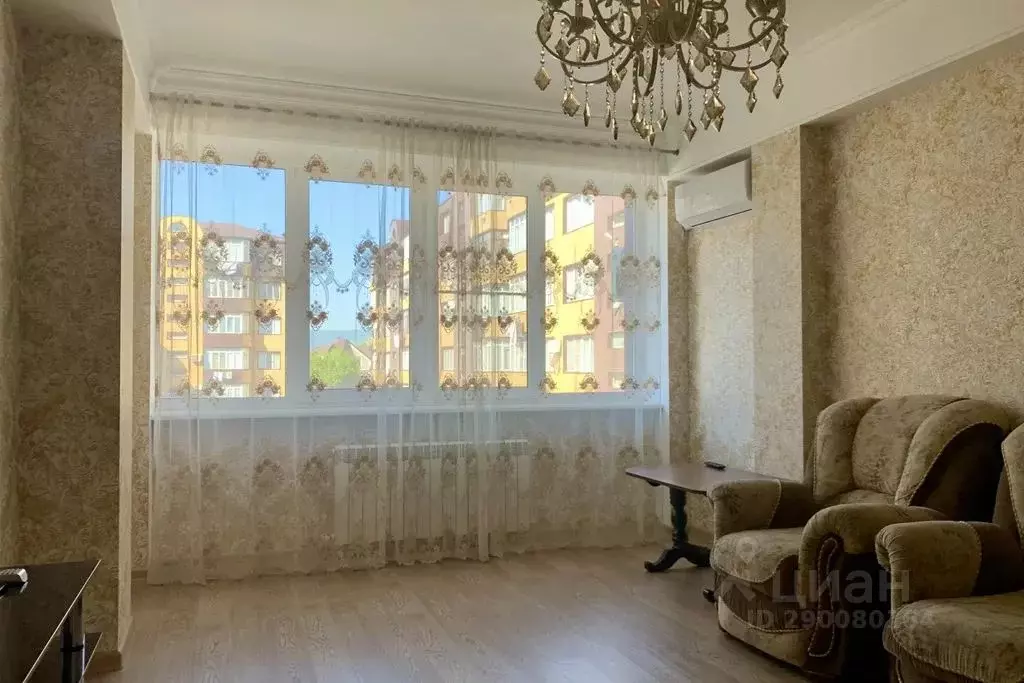2-к кв. Дагестан, Каспийск Махачкалинский пер., 29 (70.0 м) - Фото 0