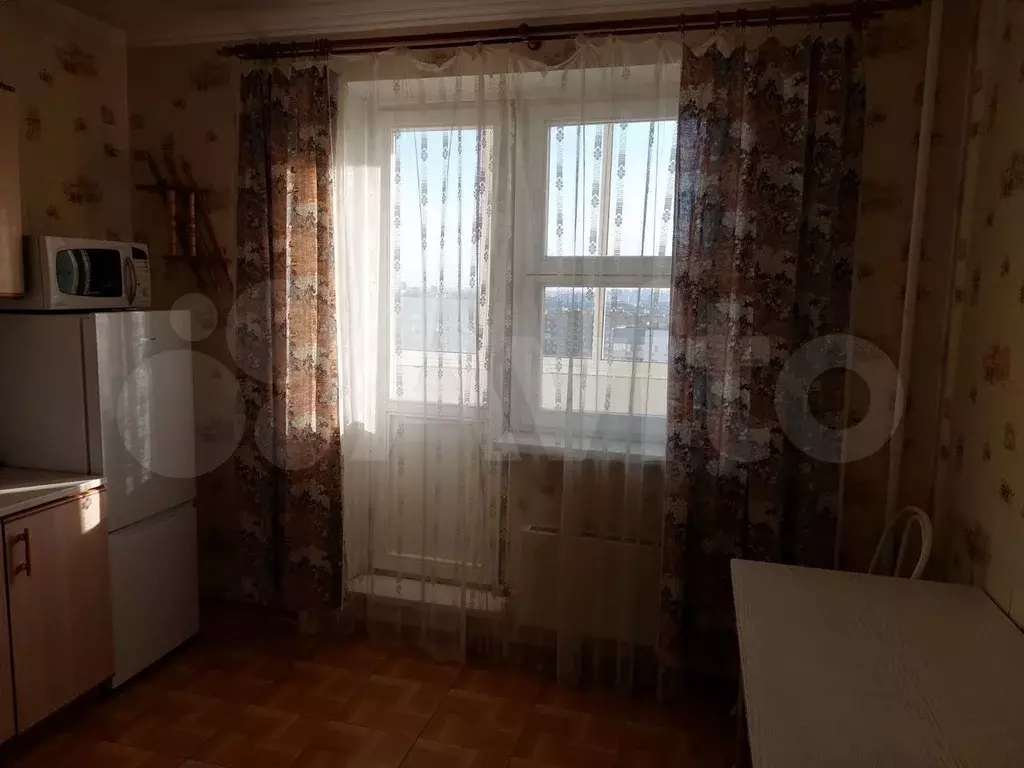 1-к. квартира, 44 м, 1/3 эт. - Фото 1