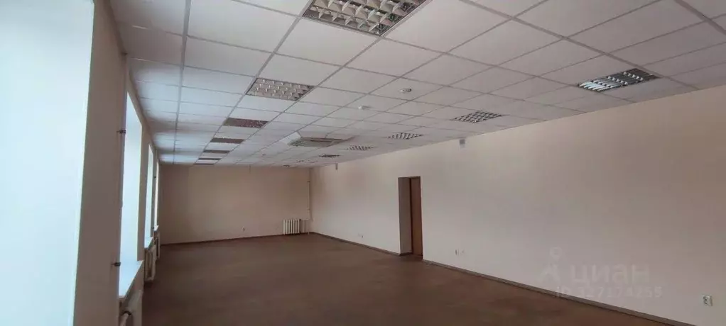 Помещение свободного назначения в Свердловская область, Екатеринбург ... - Фото 1