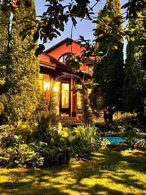 Коттедж в Москва Новогорская ул., 19АС1 (770 м) - Фото 1