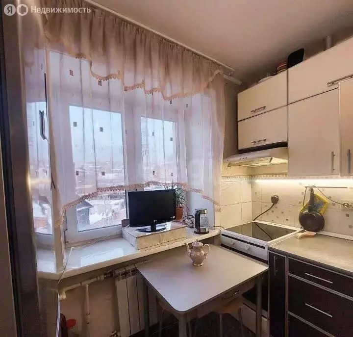 3-комнатная квартира: Улан-Удэ, улица Жуковского, 23 (51.3 м) - Фото 2