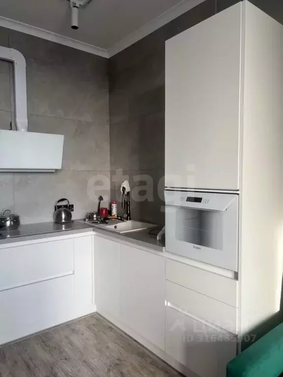 2-к кв. Брянская область, Брянск ул. Счастливая, 3 (69.5 м) - Фото 1