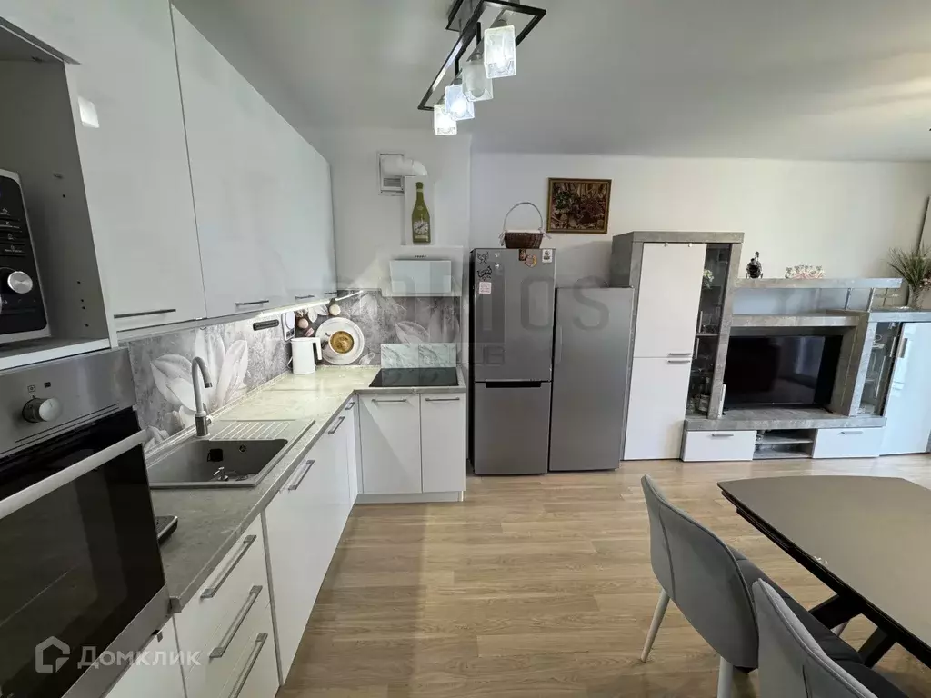 Продаётся 2-к квартира, 55.8 м - Фото 1