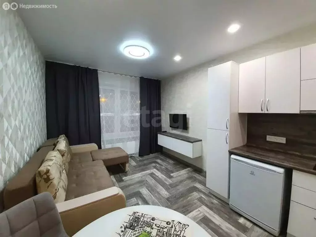 Квартира-студия: Тюмень, улица 50 лет Октября, 57В (20.8 м) - Фото 1