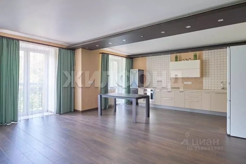 3-к кв. Томская область, Томск ул. Карла Маркса, 36 (93.0 м) - Фото 1