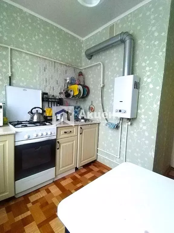 3-к кв. Ивановская область, Иваново ул. Генерала Хлебникова, 56 (49.6 ... - Фото 0