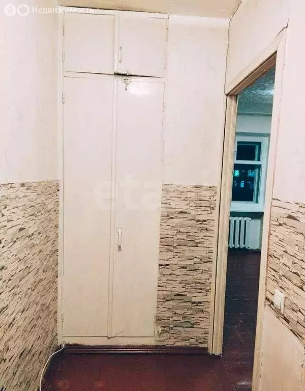 1-комнатная квартира: Миасс, улица Добролюбова, 2 (30.8 м) - Фото 2