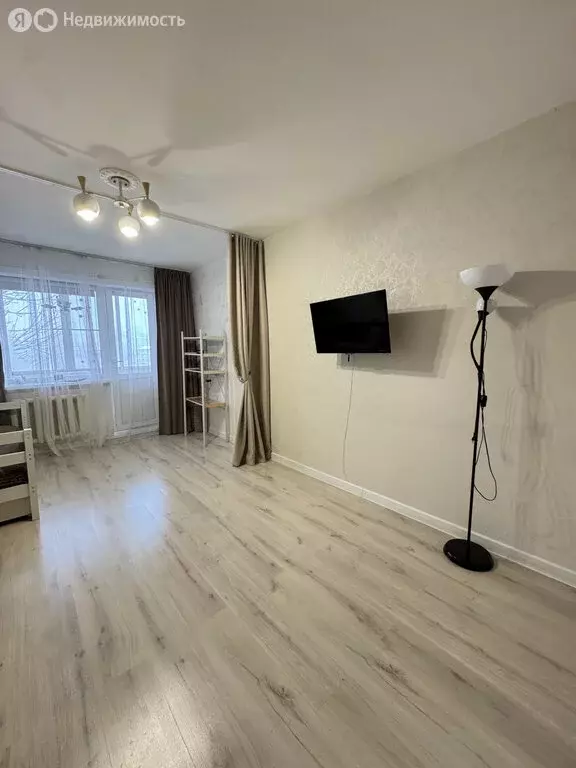 1к в 4-комнатной квартире (17.2 м) - Фото 1