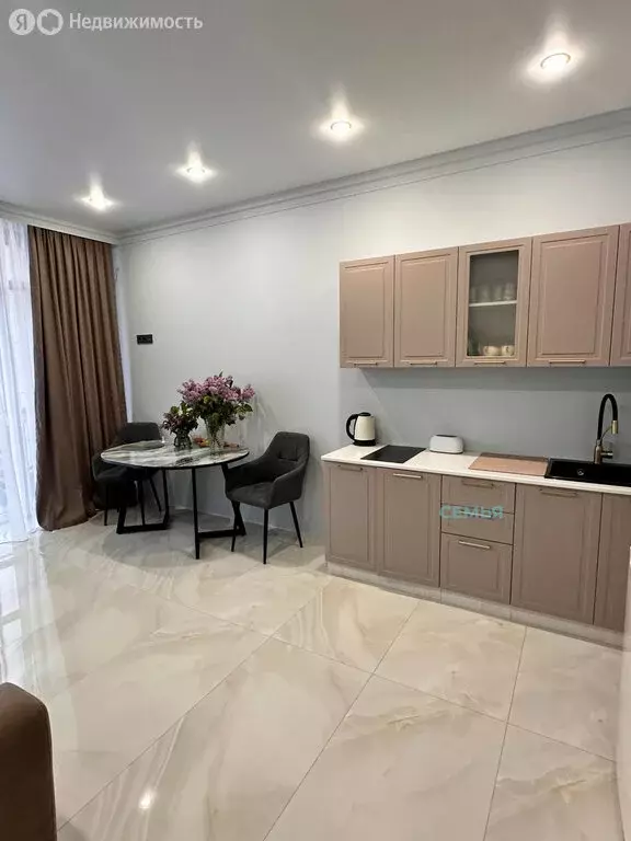 1-комнатная квартира: Владикавказ, улица Андрея Днепровского, 8/3 (55 ... - Фото 2