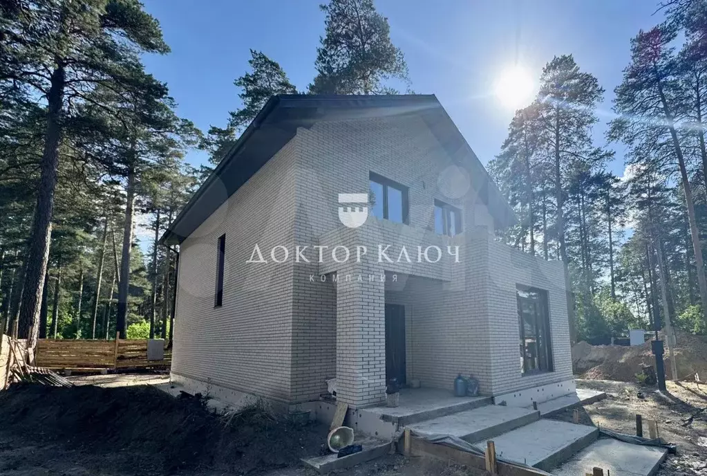 Дом 180 м на участке 5 сот. - Фото 0