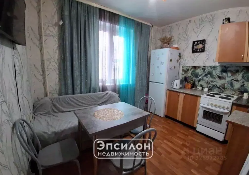 1-к кв. Курская область, Курск просп. Вячеслава Клыкова, 9 (37.6 м) - Фото 1