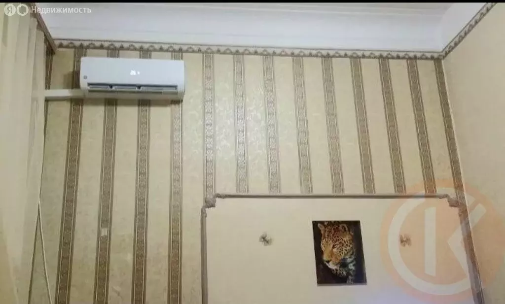 1-комнатная квартира: Евпатория, улица Володарского, 7/8 (40 м) - Фото 1