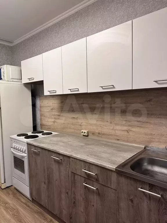 3-к. квартира, 70 м, 17/24 эт. - Фото 0