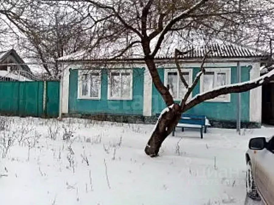 Дом в Ставропольский край, Александровский муниципальный округ, с. ... - Фото 2