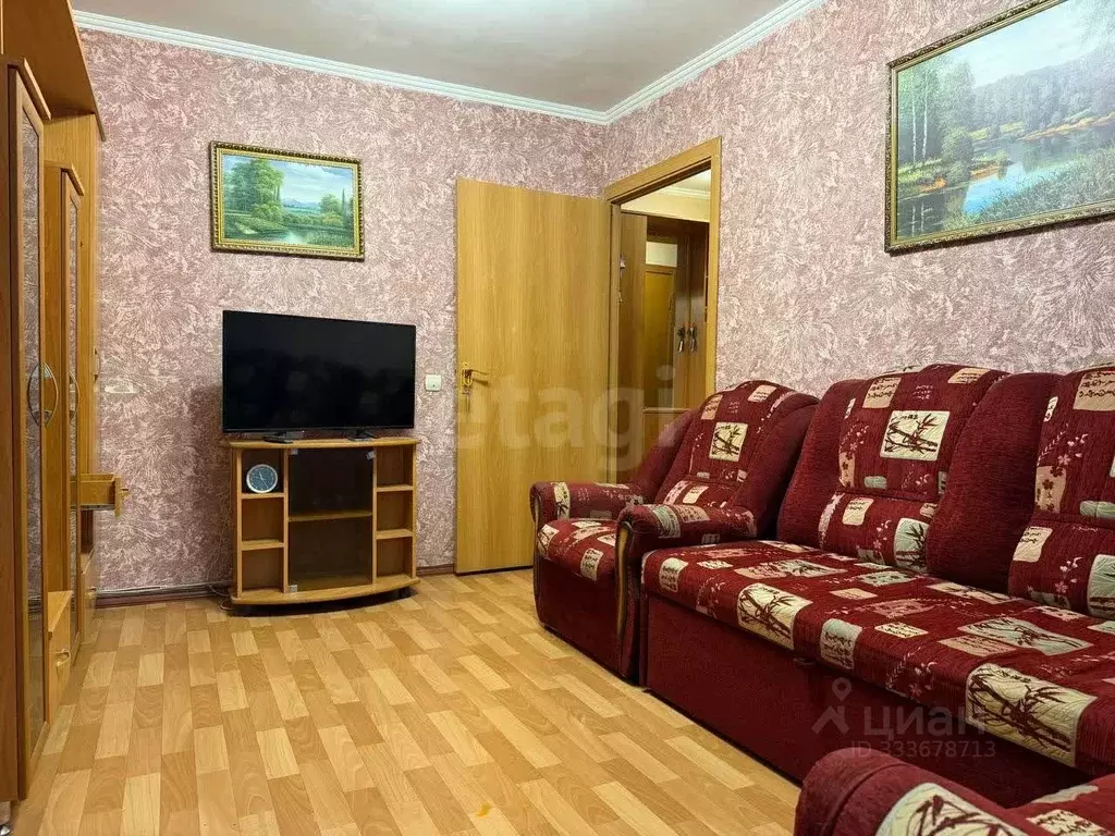 3-к кв. Тюменская область, Тюмень ул. Карла Маркса, 129 (54.6 м) - Фото 1