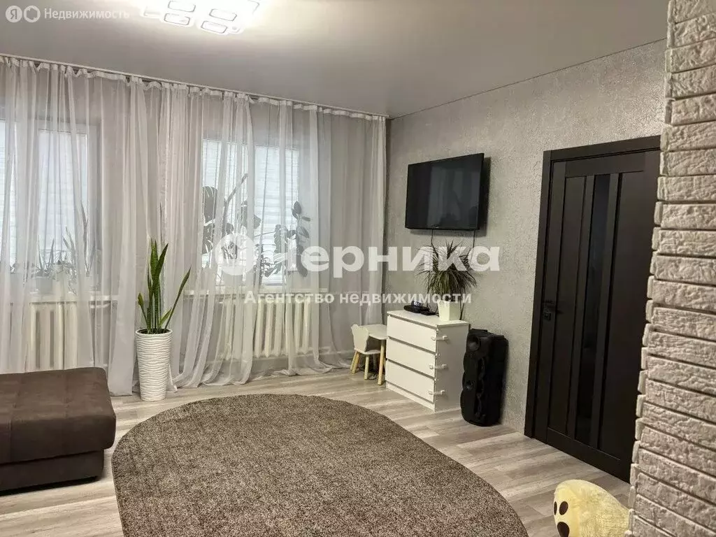 Дом в Новошахтинск, улица Бестужева (75.2 м) - Фото 1