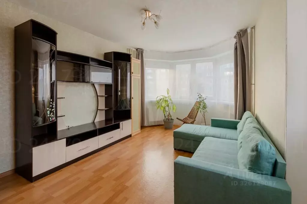 2-к кв. Санкт-Петербург пос. Парголово, Заречная ул., 45к1 (55.7 м) - Фото 1