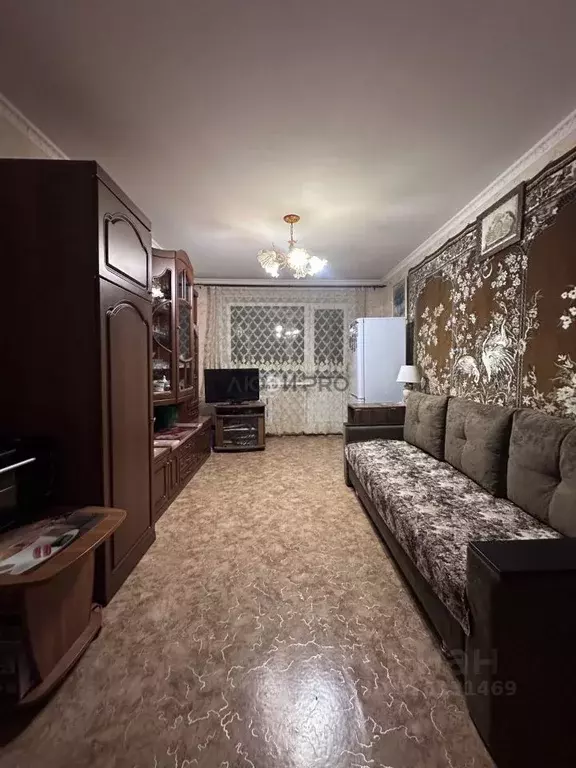 3-к кв. Башкортостан, Уфа ул. Коммунаров, 69 (58.5 м) - Фото 1