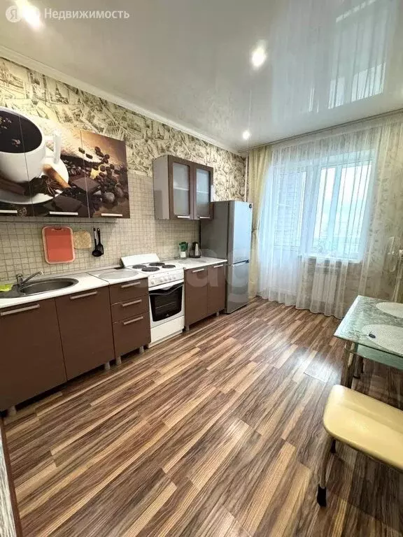 1-комнатная квартира: Брянск, улица имени А.Ф. Войстроченко, 6 (36.8 ... - Фото 1