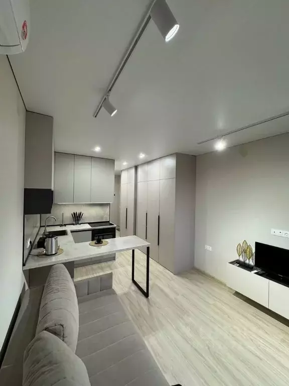 Студия Тюменская область, Тюмень ул. Газовиков, 38к2 (26.0 м) - Фото 2