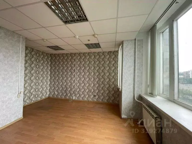 Офис в Санкт-Петербург пл. Конституции, 2 (31 м) - Фото 0