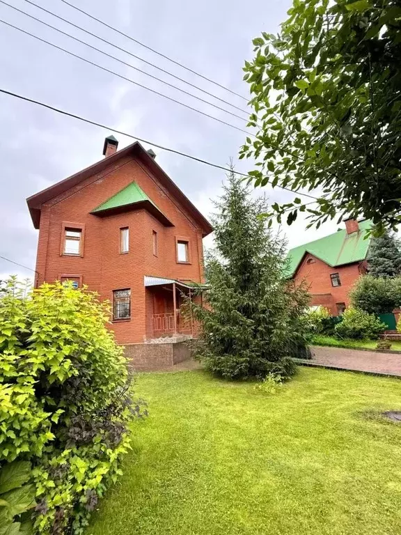 Дом в Пермский край, Пермь ул. Менжинского, 30 (309 м) - Фото 1